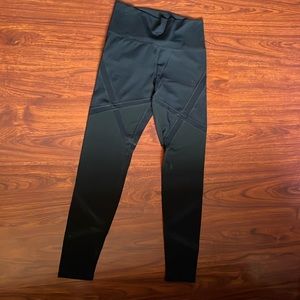 Zyia active black leggings size 8-10